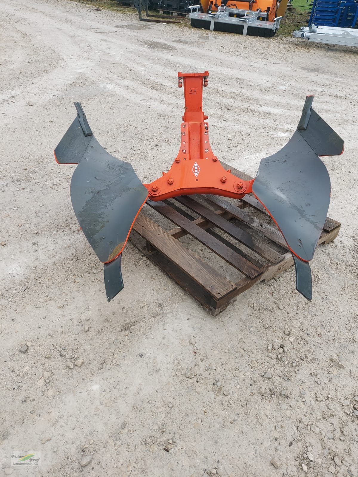Pflugzubehör des Typs Kuhn Erweiterungskörper für Multimaster, Neumaschine in Pegnitz-Bronn (Bild 2)