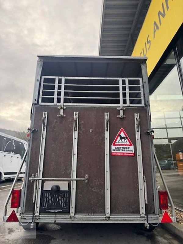 PKW-Anhänger des Typs ALF Pferdeanhänger Viehanhänger 2t. Holz/Plane, Gebrauchtmaschine in Gevelsberg (Bild 2)