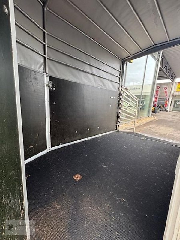 PKW-Anhänger des Typs ALF Pferdeanhänger Viehanhänger 2t. Holz/Plane, Gebrauchtmaschine in Gevelsberg (Bild 5)