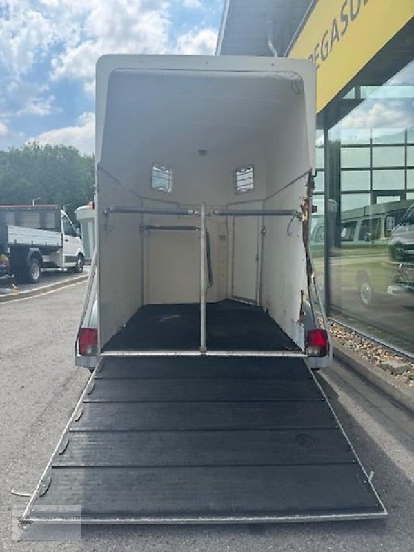 PKW-Anhänger typu Blomert 2 Pferdeanhänger Holz/ Poly 2t Sattelkammer, Gebrauchtmaschine v Gevelsberg (Obrázek 4)