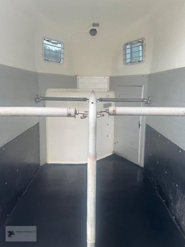 PKW-Anhänger del tipo Blomert Nairobi 2-Pferdeanhänger Alu 2,4t. 1.Hand Sattelkammer, Gebrauchtmaschine en Gevelsberg (Imagen 5)