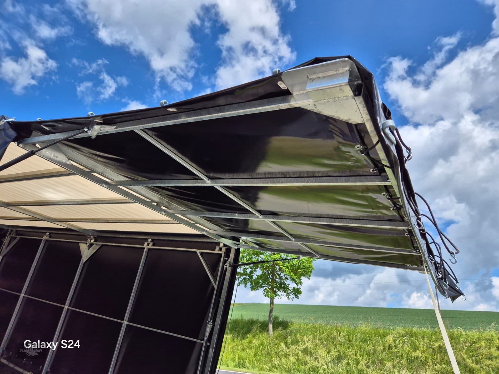 PKW-Anhänger a típus Blyss 3500 Pro kippbar Fahrzeug Transporter Tridem, Neumaschine ekkor: Rankweil (Kép 14)