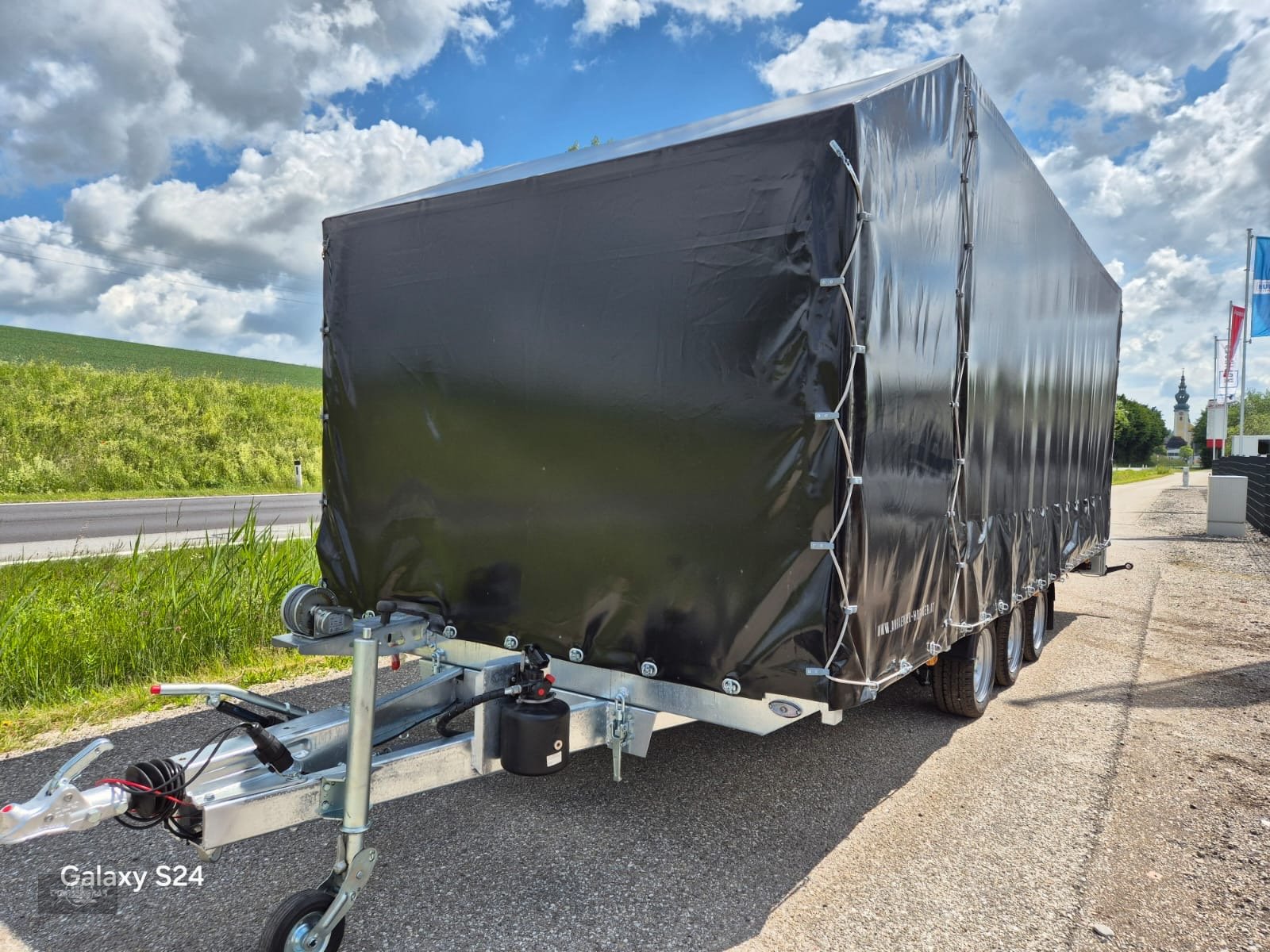 PKW-Anhänger a típus Blyss 3500 Pro kippbar Fahrzeug Transporter Tridem, Neumaschine ekkor: Rankweil (Kép 18)