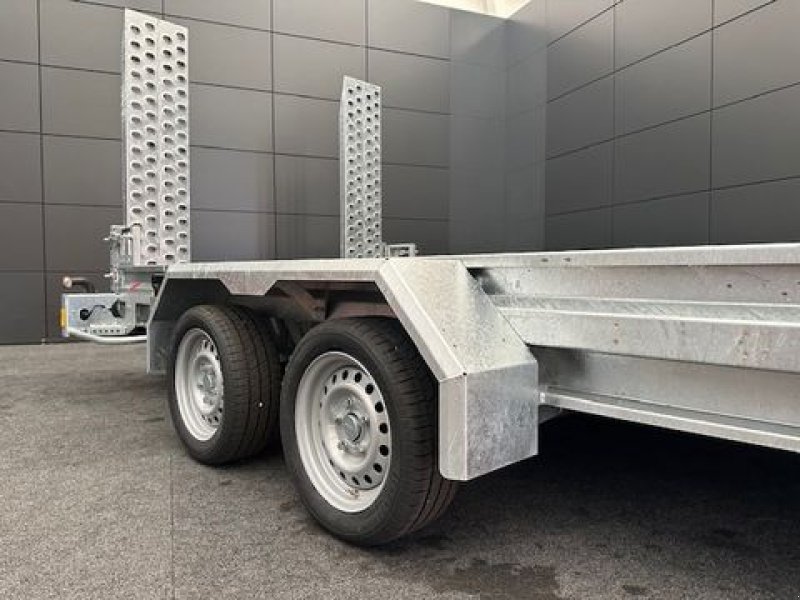 PKW-Anhänger des Typs Böckmann Baumaschinentransporter BT-ST 4019/35AS 3,5to, Neumaschine in Tamsweg (Bild 4)