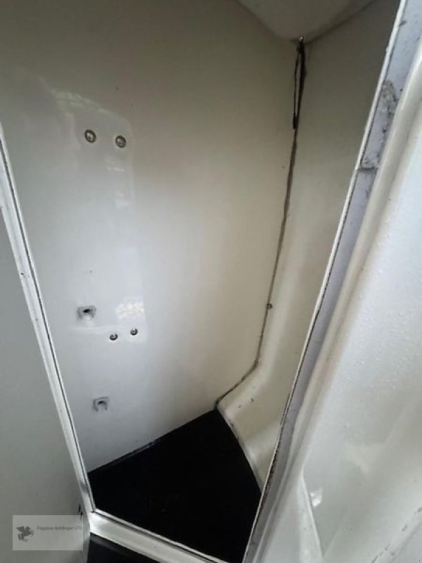 PKW-Anhänger des Typs Böckmann Big Master 2-Pferdeanhänger Vollpoly 2,4t Sattelkammer, Gebrauchtmaschine in Gevelsberg (Bild 7)