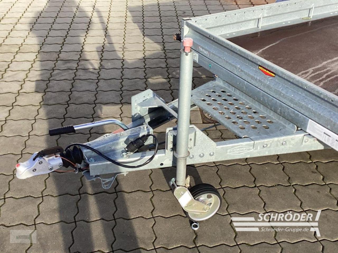 PKW-Anhänger des Typs Böckmann BT-ST 3518/30 AS, Neumaschine in Hemmoor (Bild 8)