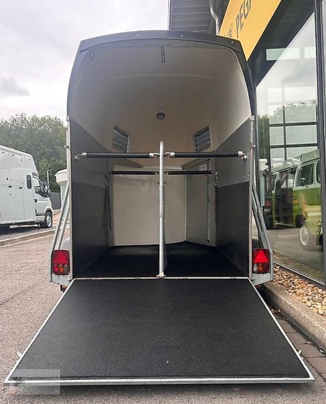 PKW-Anhänger typu Böckmann Champion Esprit silver black Pferdeanhänger 2,0t, Gebrauchtmaschine v Gevelsberg (Obrázek 4)