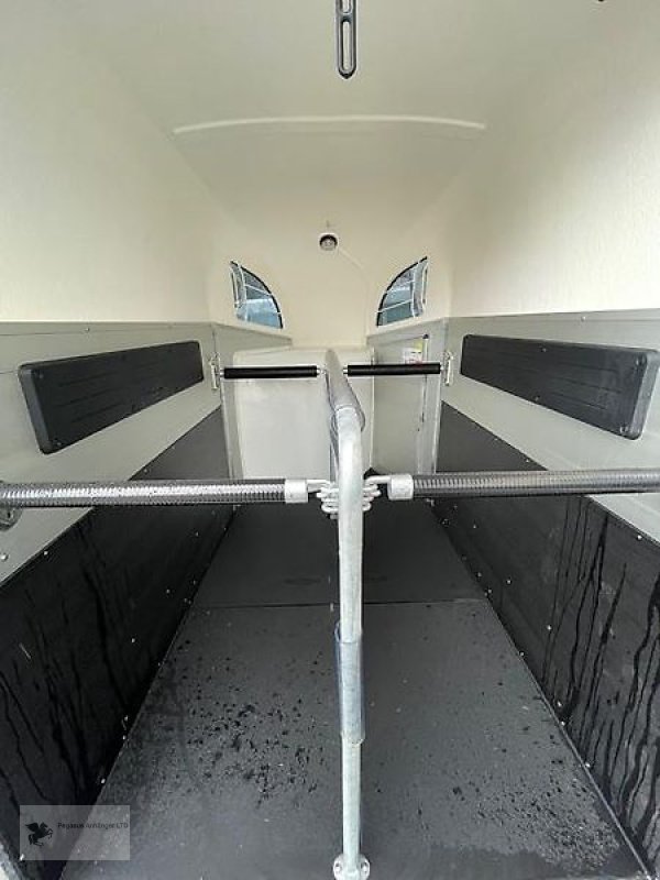 PKW-Anhänger Türe ait Böckmann Champion R 2-Pferdeanhänger ALU SK 2,4t NEU 2024, Neumaschine içinde Gevelsberg (resim 7)