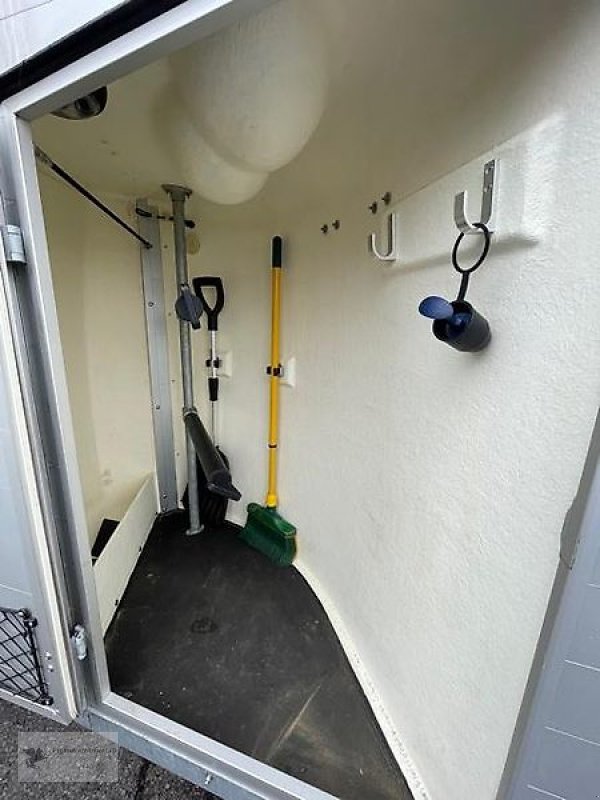 PKW-Anhänger Türe ait Böckmann Champion R 2-Pferdeanhänger Vollalu 100 km/H, Gebrauchtmaschine içinde Gevelsberg (resim 9)