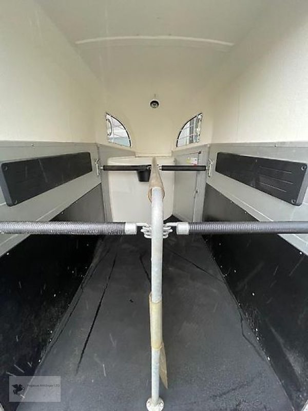 PKW-Anhänger Türe ait Böckmann Champion R 2-Pferdeanhänger Vollalu 100 km/H, Gebrauchtmaschine içinde Gevelsberg (resim 7)