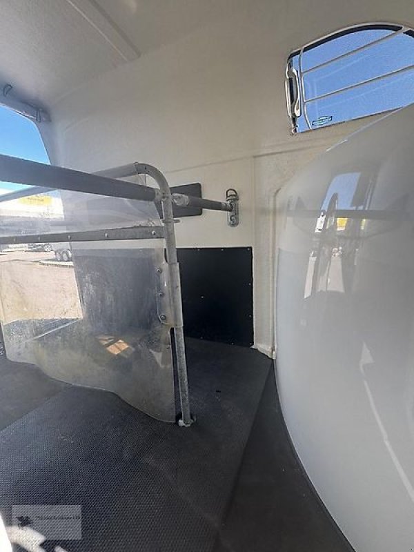 PKW-Anhänger typu Böckmann Comfort 2 Pferdeanhänger 1. Hand Aluboden, Gebrauchtmaschine v Gevelsberg (Obrázek 6)