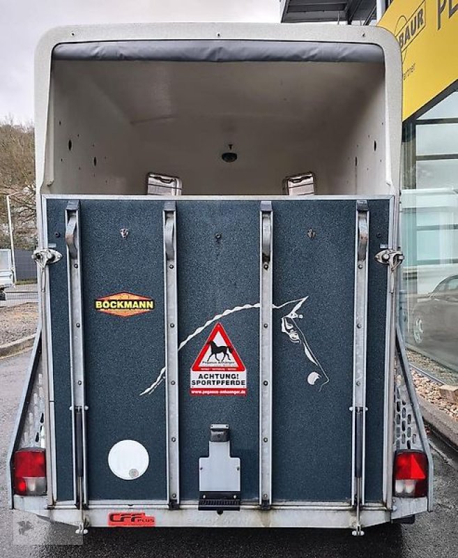 PKW-Anhänger des Typs Böckmann Comfort 2-Pferdeanhänger 100 km/H SK, Gebrauchtmaschine in Gevelsberg (Bild 4)