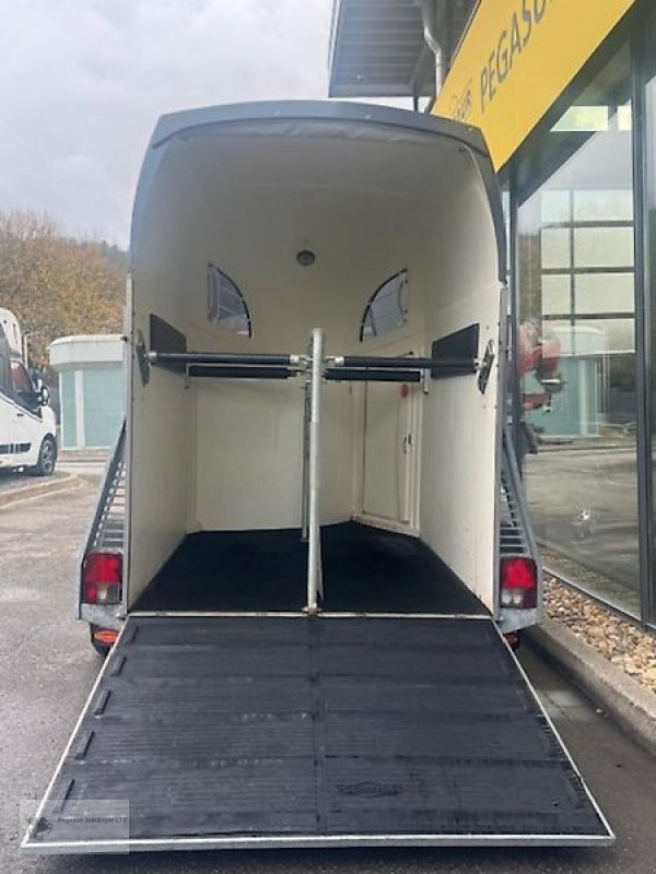 PKW-Anhänger tip Böckmann Comfort 2 Pferdeanhänger Lim. Ed. Vollpoly 1.Hd. 2,4t., Gebrauchtmaschine in Gevelsberg (Poză 4)
