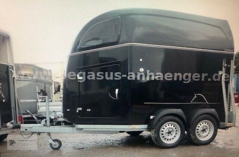 PKW-Anhänger tipa Böckmann Comfort 2-Pferdeanhänger Vollpolyester ALUBODEN, Gebrauchtmaschine u Gevelsberg (Slika 1)