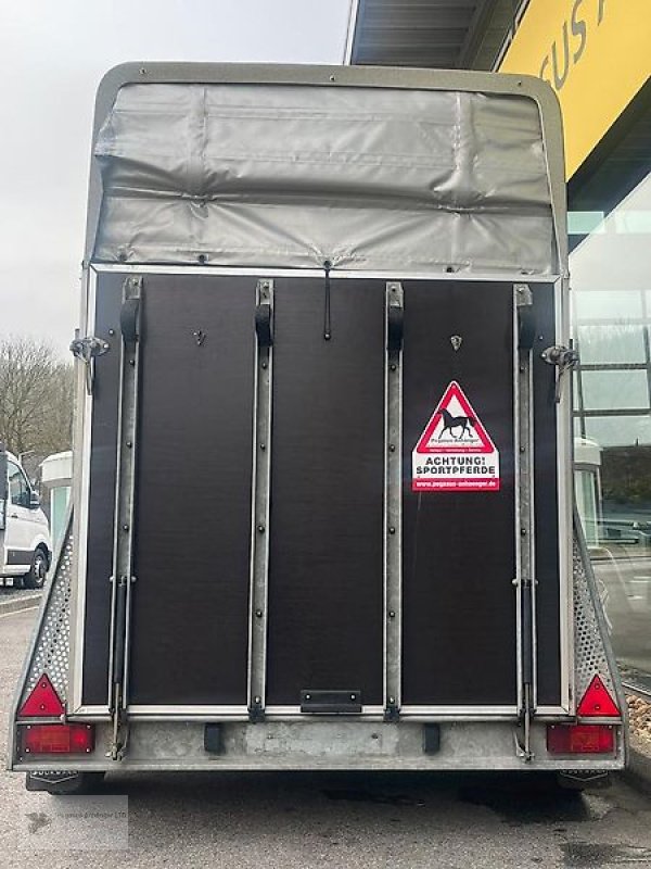 PKW-Anhänger van het type Böckmann Comfort Vollpoly 2-Pferdeanhänger SK 2t., Gebrauchtmaschine in Gevelsberg (Foto 4)