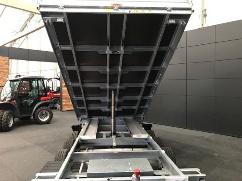 PKW-Anhänger Türe ait Böckmann Dreiseitenkipper 3-Achser DK-ST 4121/35P T, Neumaschine içinde Tamsweg (resim 13)