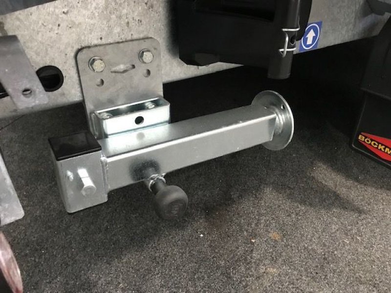 PKW-Anhänger Türe ait Böckmann Dreiseitenkipper 3-Achser DK-ST 4121/35P T, Neumaschine içinde Tamsweg (resim 10)