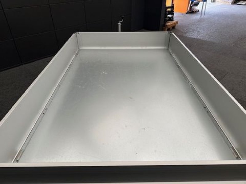 PKW-Anhänger del tipo Böckmann Dreiseitenkipper DK-AL 2516/27 2,7to 2,56x1,65m, Neumaschine en Tamsweg (Imagen 9)