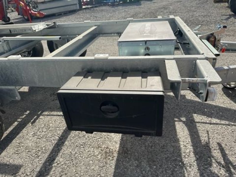 PKW-Anhänger Türe ait Böckmann Dreiseitenkipper DK-AL 4121/35P 4,14x2,10m 3,5to, Neumaschine içinde Tamsweg (resim 9)