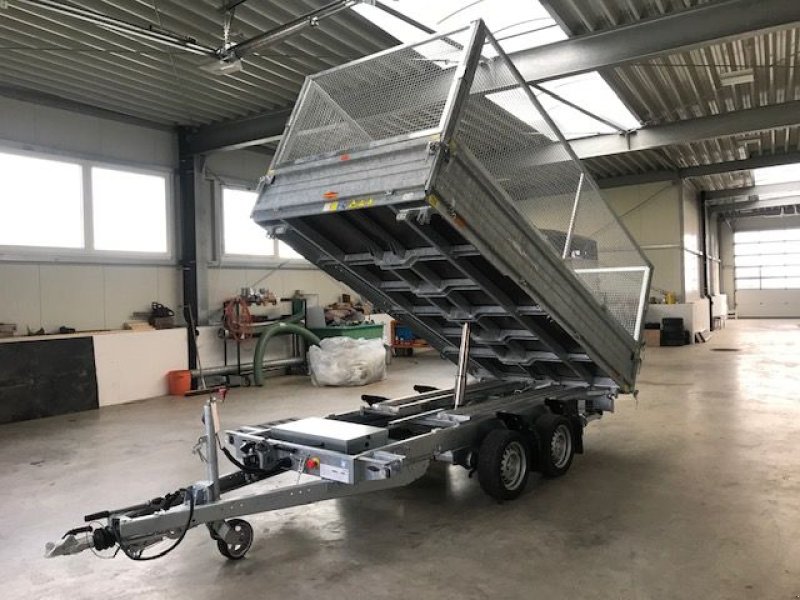 PKW-Anhänger des Typs Böckmann Dreiseitenkipper DK-ST 3718/35P, Neumaschine in Tamsweg (Bild 12)