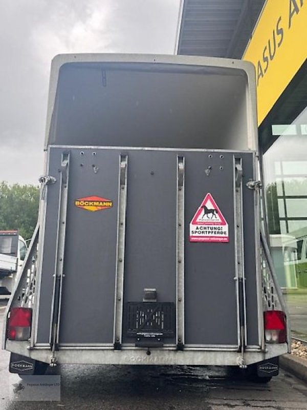 PKW-Anhänger typu Böckmann Duo 2 Pferdeanhänger 2t. Holz/Poly Sattelkammer, Gebrauchtmaschine v Gevelsberg (Obrázek 3)
