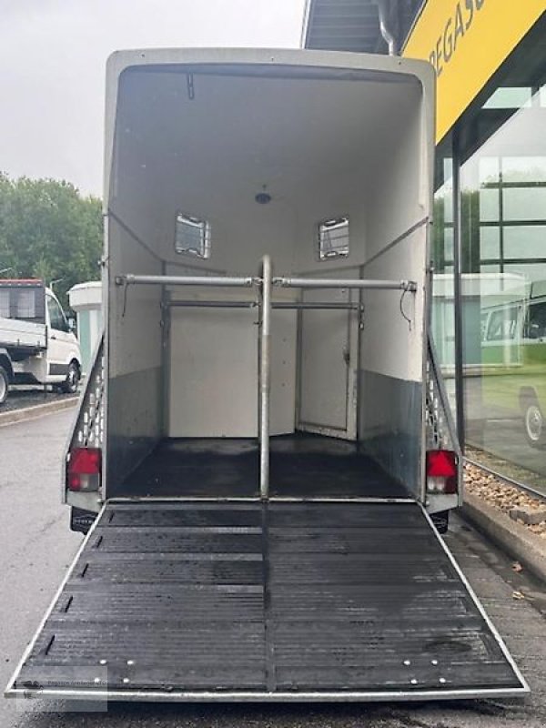 PKW-Anhänger of the type Böckmann Duo 2 Pferdeanhänger 2t. Holz/Poly Sattelkammer, Gebrauchtmaschine in Gevelsberg (Picture 4)