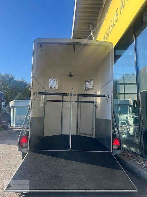 PKW-Anhänger typu Böckmann Duo 2 Pferdeanhänger 2t. Holz/Poly, Gebrauchtmaschine v Gevelsberg (Obrázek 5)