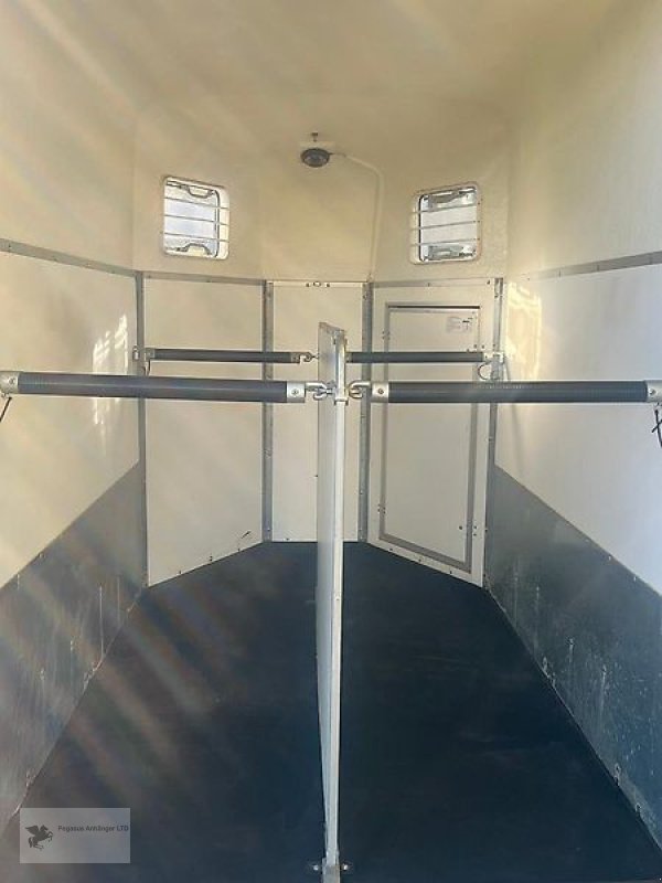 PKW-Anhänger typu Böckmann Duo 2 Pferdeanhänger 2t. Holz/Poly, Gebrauchtmaschine v Gevelsberg (Obrázek 6)