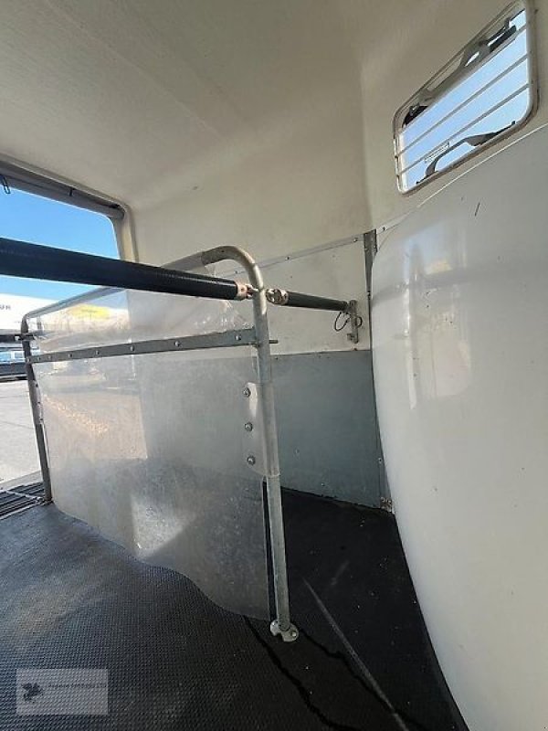 PKW-Anhänger typu Böckmann Duo 2- Pferdeanhänger Holz/Poly 2t. Sattelkammer, Gebrauchtmaschine v Gevelsberg (Obrázek 5)