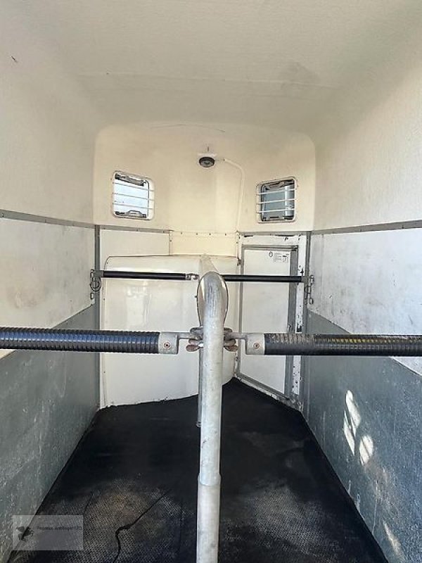 PKW-Anhänger typu Böckmann Duo 2- Pferdeanhänger Holz/Poly 2t. Sattelkammer, Gebrauchtmaschine v Gevelsberg (Obrázek 4)