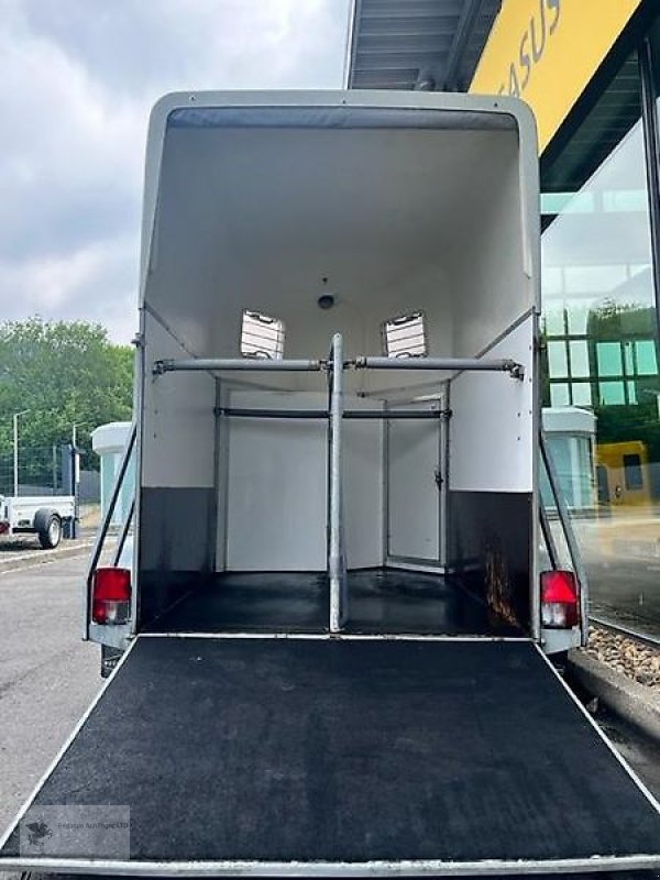 PKW-Anhänger des Typs Böckmann Duo 2t 2-Pferdeanhänger 100 Km/h SK Viehtransporter, Gebrauchtmaschine in Gevelsberg (Bild 4)