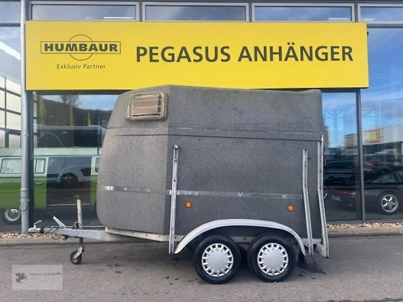 PKW-Anhänger of the type Böckmann Genius 2-Pferdeanhänger Volpoly 2t. TÜV NEU, Neumaschine in Gevelsberg (Picture 1)