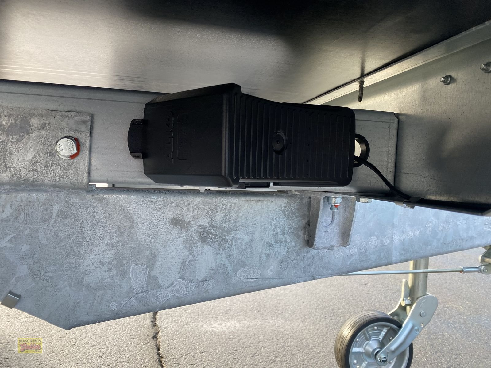 PKW-Anhänger des Typs Böckmann HL-AL 3016/27 ECO XXL Tandem Hochlader, Neumaschine in Kötschach (Bild 23)