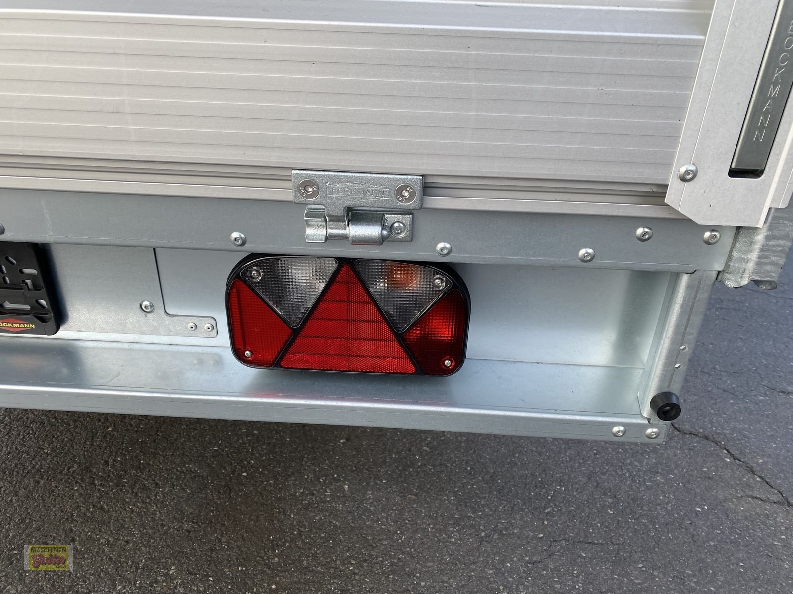 PKW-Anhänger des Typs Böckmann HL-AL 4118/30 Eco XXL Tandem-Hochlader, Neumaschine in Kötschach (Bild 17)