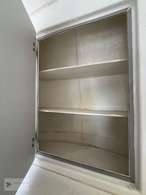 PKW-Anhänger des Typs Böckmann Mega Master 2,7t Vollpoly begehbare Sattelkammer, Gebrauchtmaschine in Gevelsberg (Bild 12)