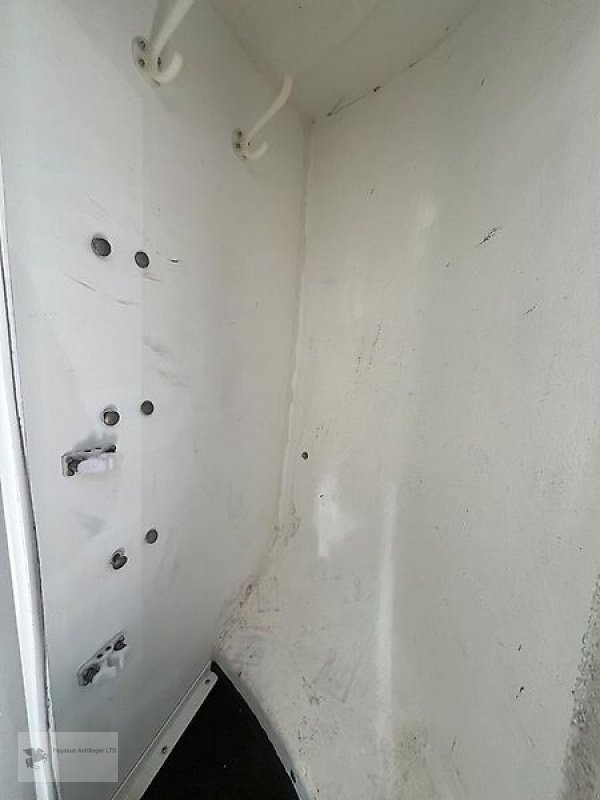 PKW-Anhänger des Typs Böckmann Mega Master 2,7t Vollpoly begehbare Sattelkammer, Gebrauchtmaschine in Gevelsberg (Bild 11)
