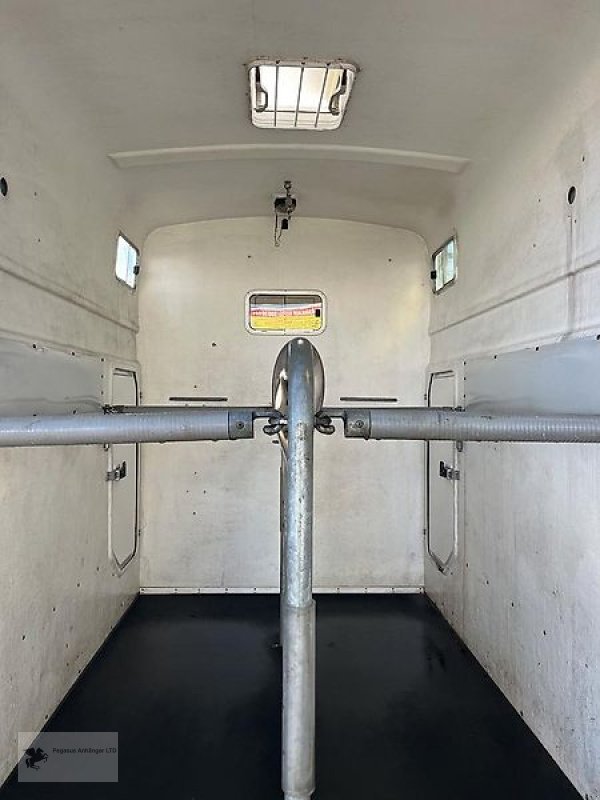 PKW-Anhänger типа Böckmann Mega Master 2,7t Vollpoly begehbare Sattelkammer, Gebrauchtmaschine в Gevelsberg (Фотография 7)