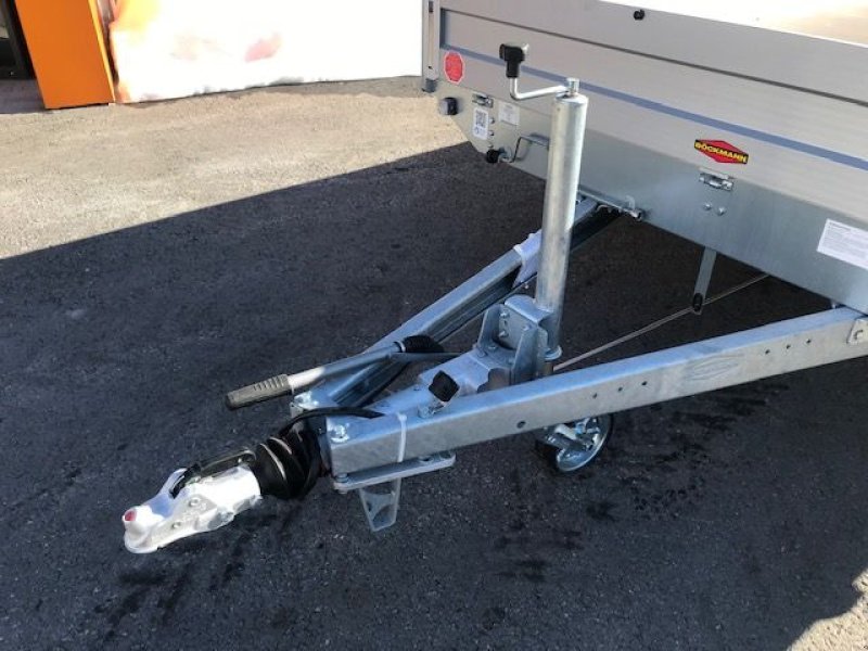 PKW-Anhänger des Typs Böckmann PKW-Anhänger Hochlader HL-AL 6224/35F, Neumaschine in Tamsweg (Bild 4)