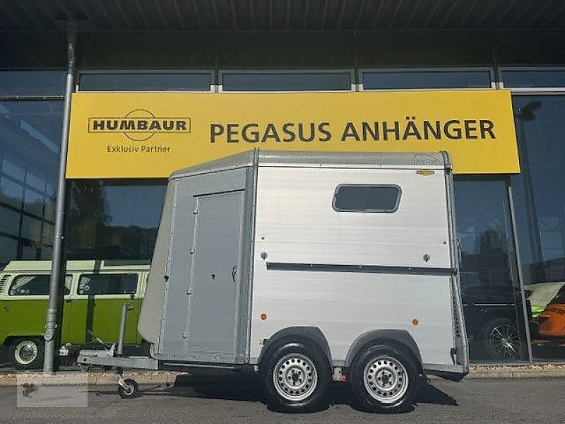 PKW-Anhänger des Typs Böckmann Portax E 2 Pferdeanhänger Sattelkammer  2,4t Alu, Gebrauchtmaschine in Gevelsberg (Bild 1)