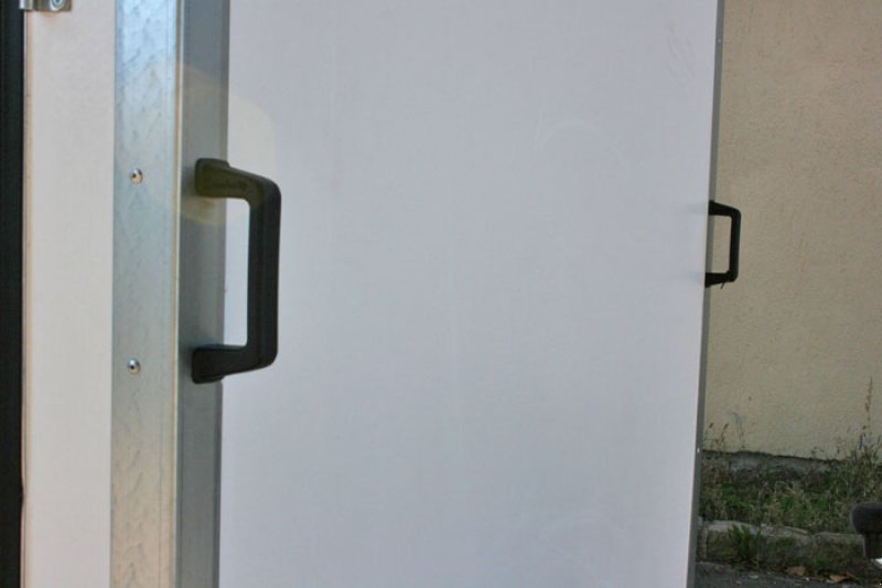 PKW-Anhänger des Typs Brenderup Tandem Kofferanhänger CD300T, Neumaschine in Anif-Niederalm (Bild 11)