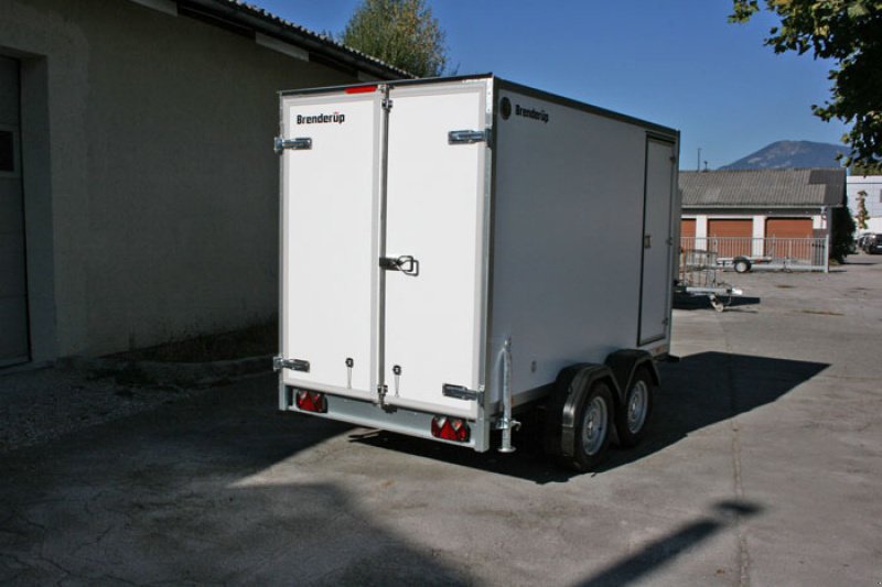 PKW-Anhänger des Typs Brenderup Tandem Kofferanhänger CD300T, Neumaschine in Anif-Niederalm (Bild 15)