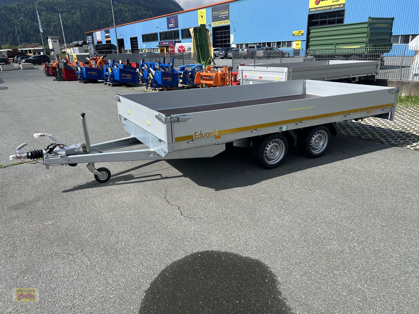 PKW-Anhänger des Typs Eduard Eduard EDUARD 4020-GDR, 3500 kg GG, Rampen, Neumaschine in Kötschach (Bild 2)