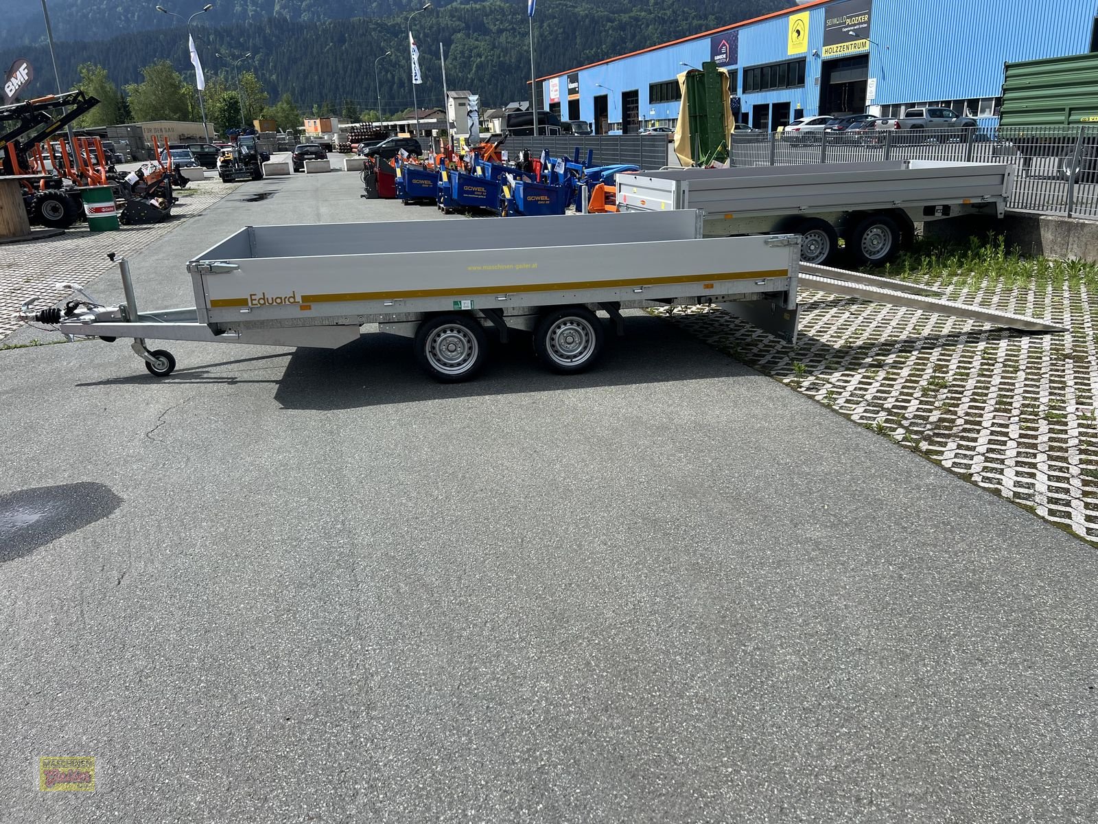 PKW-Anhänger des Typs Eduard Eduard EDUARD 4020-GDR, 3500 kg GG, Rampen, Neumaschine in Kötschach (Bild 23)