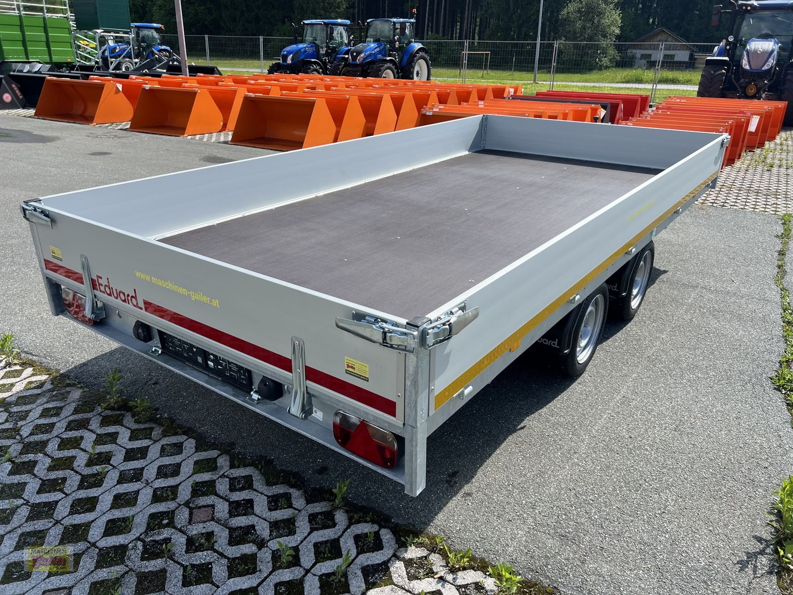 PKW-Anhänger des Typs Eduard Eduard EDUARD 4020-GDR, 3500 kg GG, Rampen, Neumaschine in Kötschach (Bild 7)