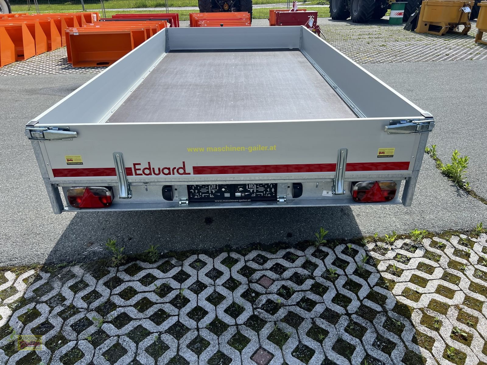 PKW-Anhänger des Typs Eduard Eduard EDUARD 4020-GDR, 3500 kg GG, Rampen, Neumaschine in Kötschach (Bild 5)