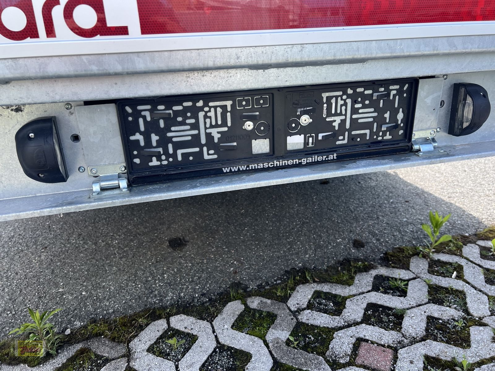 PKW-Anhänger des Typs Eduard Eduard EDUARD 4020-GDR, 3500 kg GG, Rampen, Neumaschine in Kötschach (Bild 18)