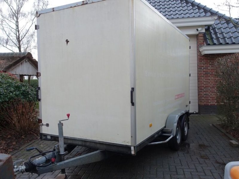 PKW-Anhänger a típus Hapert Gesloten 400x180x212 Cm 3500Kg, Gebrauchtmaschine ekkor: IJsselmuiden (Kép 1)
