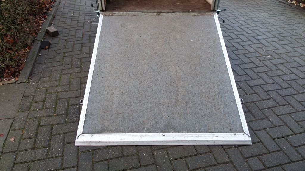 PKW-Anhänger Türe ait Hapert Gesloten met klep 250x130x152, Gebrauchtmaschine içinde IJsselmuiden (resim 6)