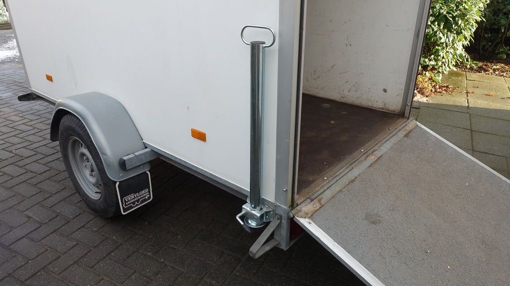 PKW-Anhänger типа Hapert Gesloten met klep 250x130x152, Gebrauchtmaschine в IJsselmuiden (Фотография 7)