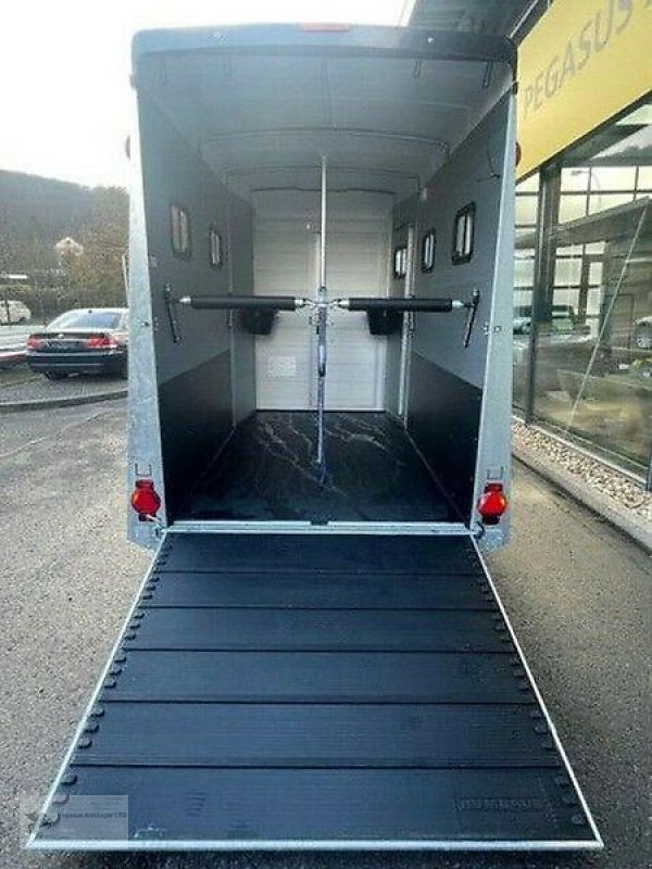 PKW-Anhänger des Typs Humbaur * NOTOS X-TRA UP* ALUBODEN SK 2,7to Pferdeanhänger NEU, Neumaschine in Gevelsberg (Bild 3)